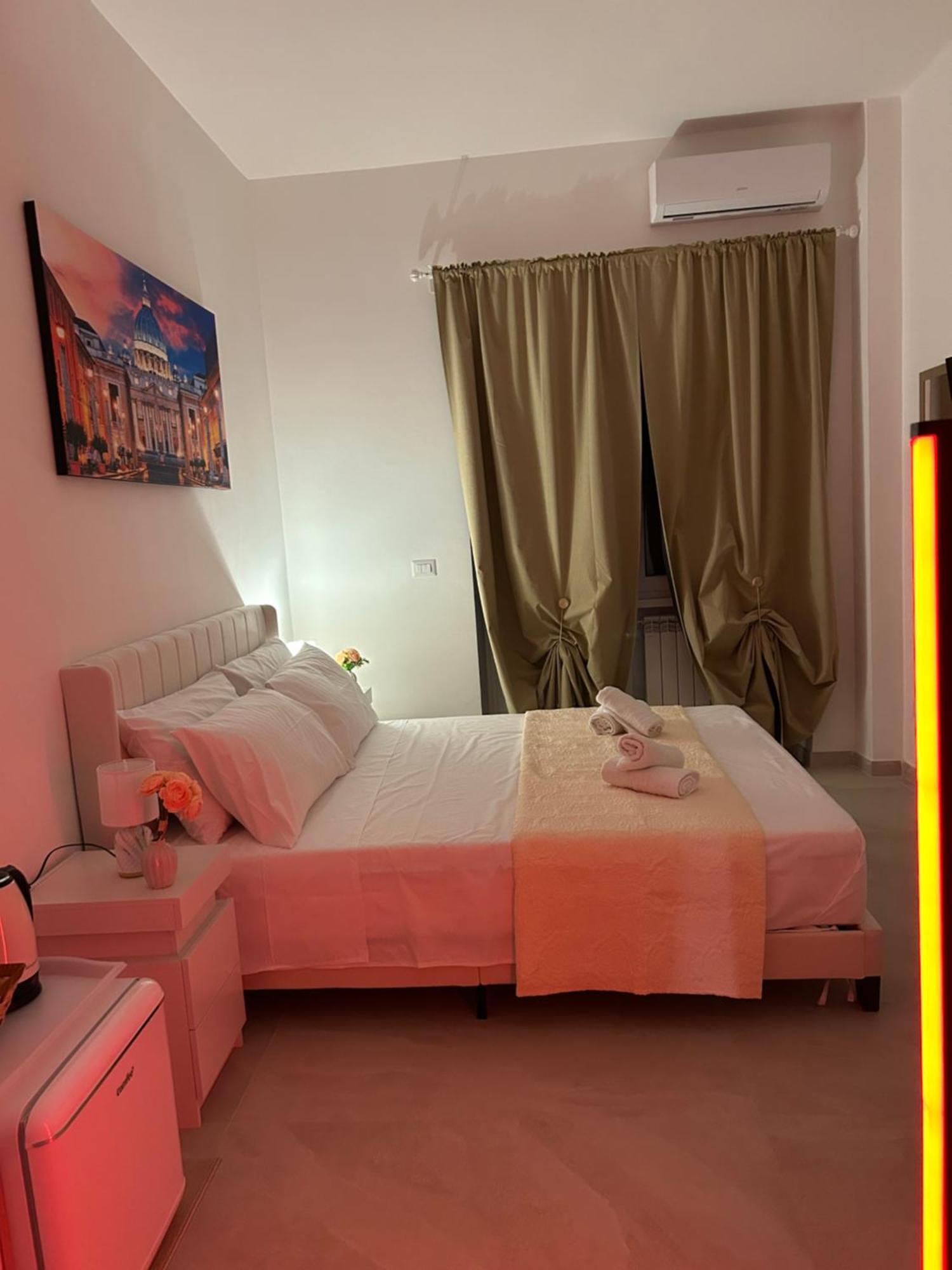 Bed & Breakfast - 200m Dalla Metro A *